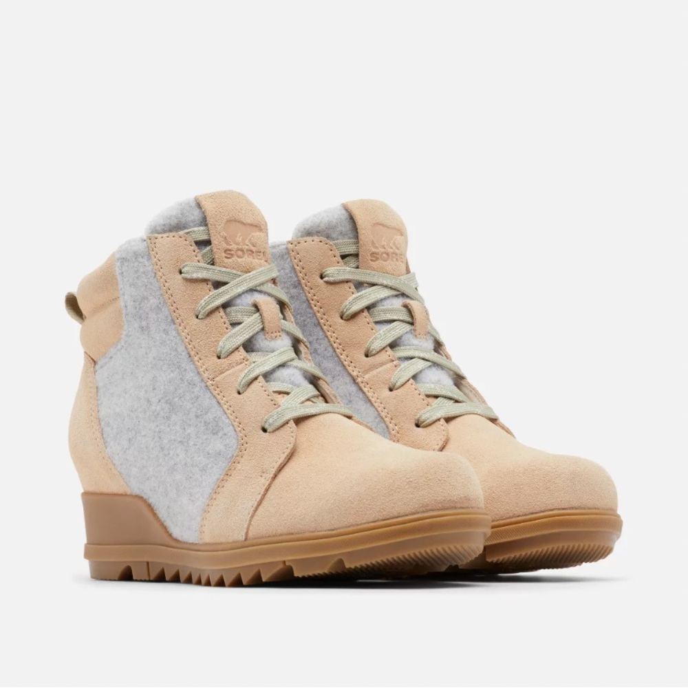 Sorel Women’s Evie Ankle Lace Bootie